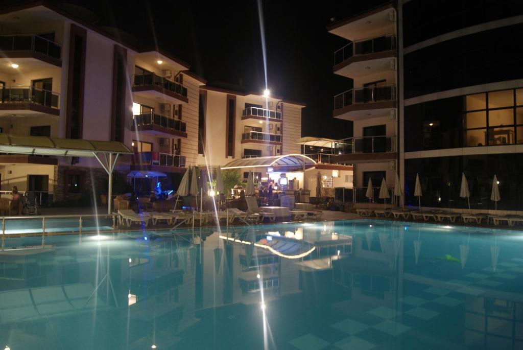 Whispering Sands Kuşadası Exterior photo