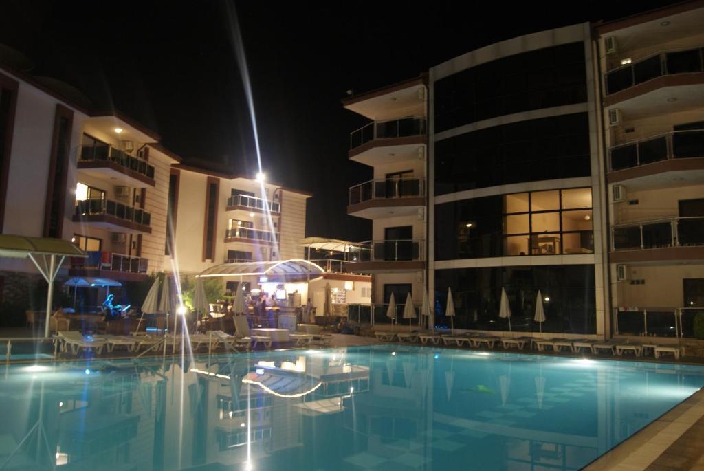 Whispering Sands Kuşadası Exterior photo